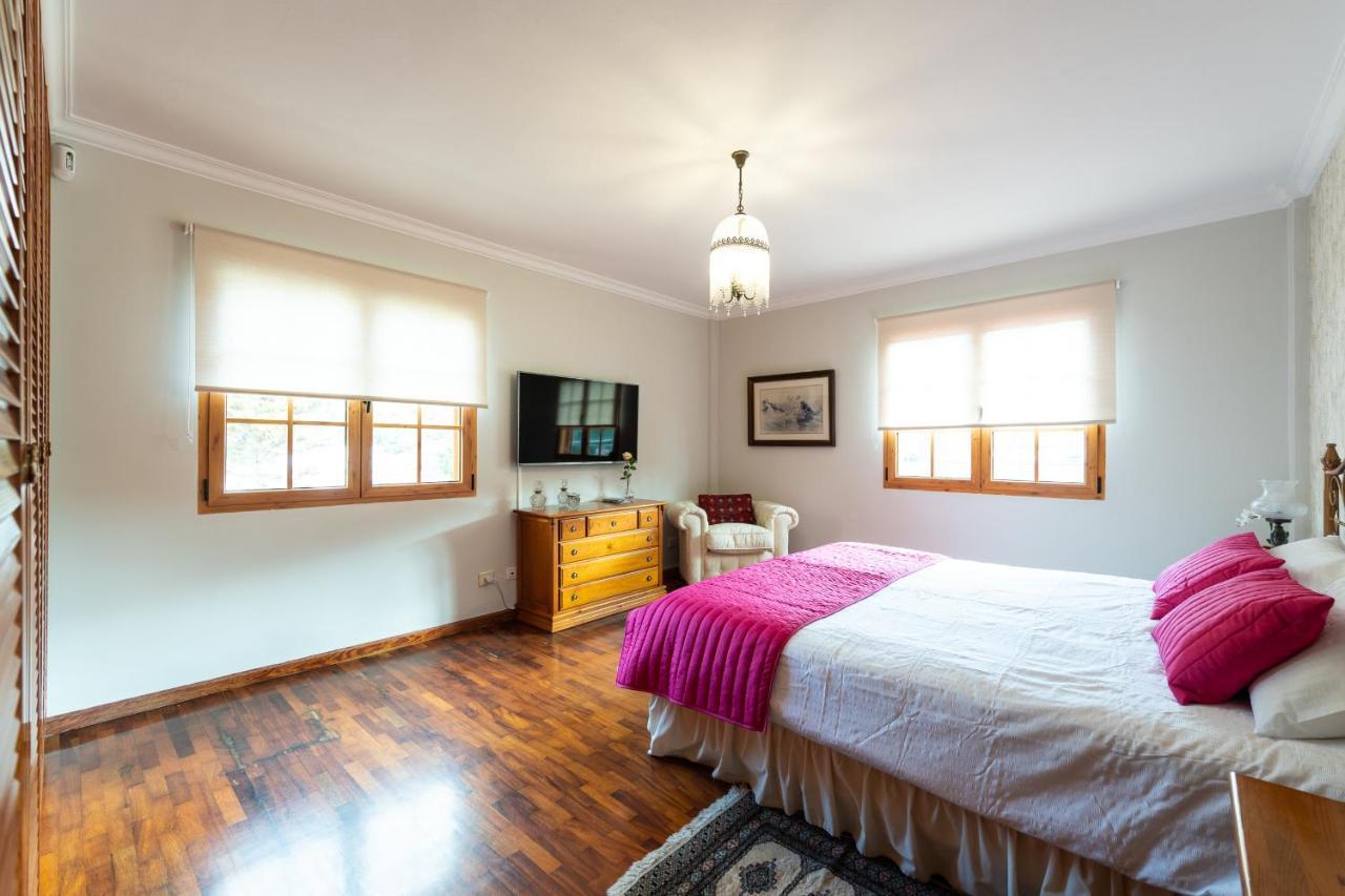 לאס פאלמס דה גראן קנאריה 5Br Home - Pool Parking & Tennis Court מראה חיצוני תמונה