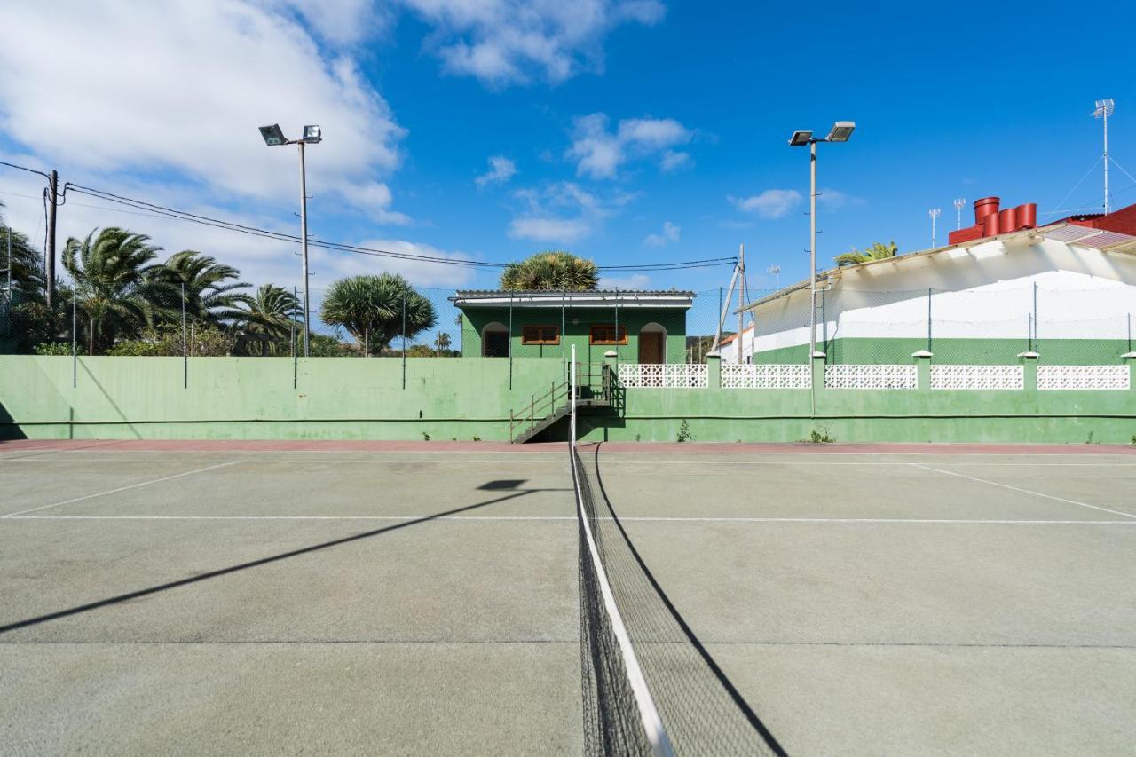 לאס פאלמס דה גראן קנאריה 5Br Home - Pool Parking & Tennis Court מראה חיצוני תמונה